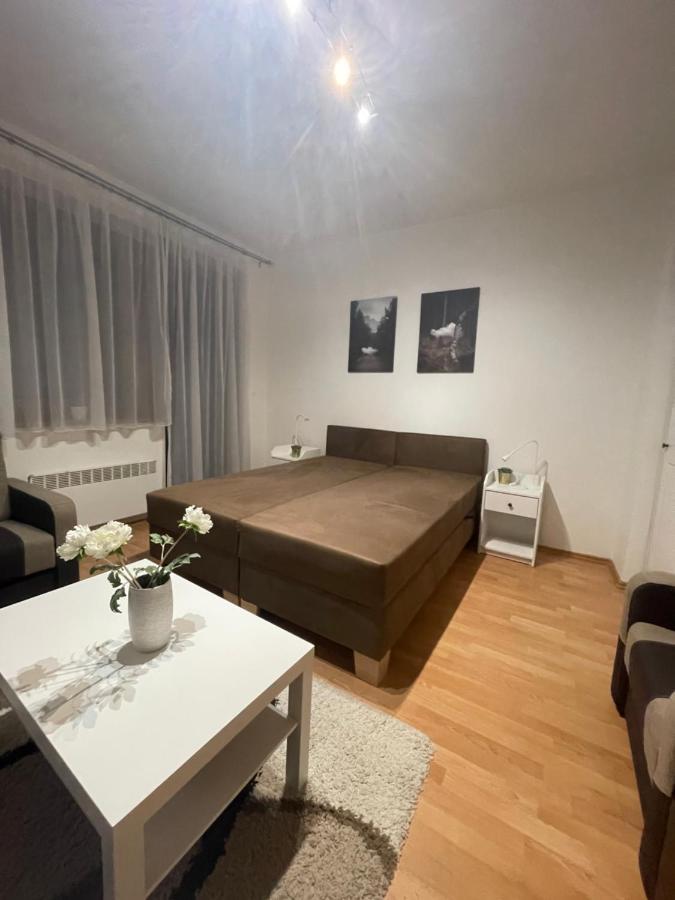 Studio 101 Fatrapark 1 Ruzomberok Exterior foto